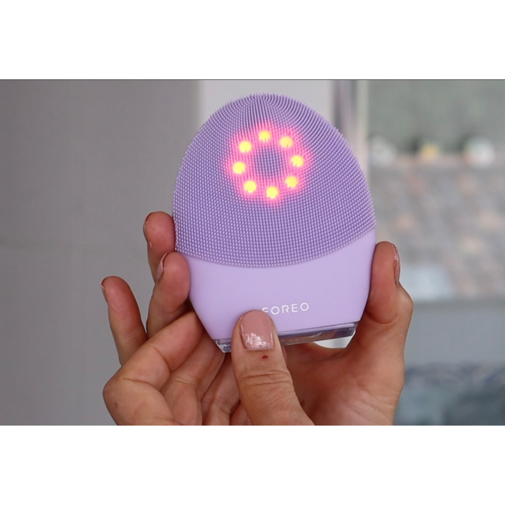 Máy rửa mặt Foreo Luna 4 Plus 💥 HÀNG CHÍNH HÃNG 💥 Sản phẩm tích hợp đèn LED đỏ cận hồng ngoại làm sạch bằng nhiệt ấm