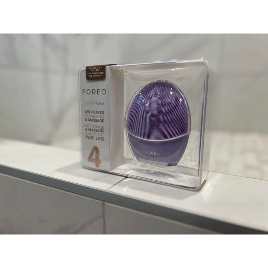Máy rửa mặt Foreo Luna 4 Plus 💥 HÀNG CHÍNH HÃNG 💥 Sản phẩm tích hợp đèn LED đỏ cận hồng ngoại làm sạch bằng nhiệt ấm