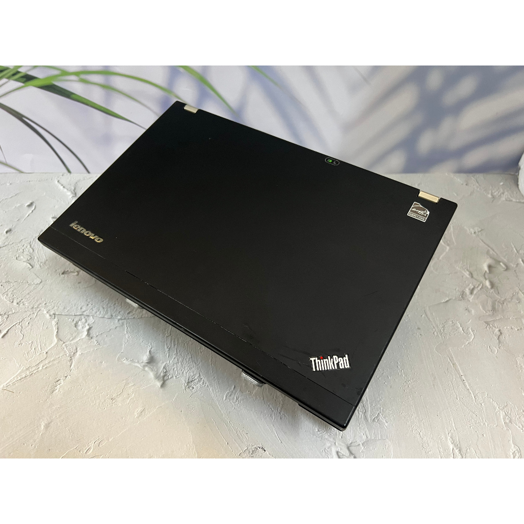 Thinkpad X220 Laptop văn phòng nhỏ, gọn, giá rẻ i5-2520M/4G/SSD 256G