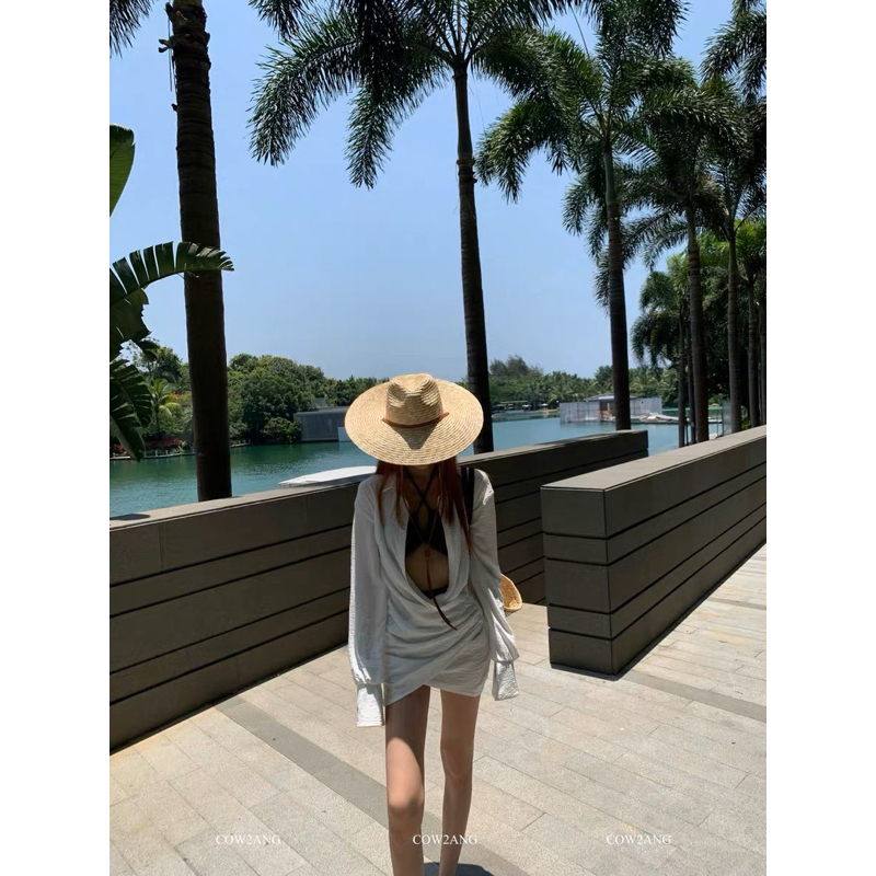 SOMI VÁY COVER NGOÀI BIKINI SANG CHẢNH CỔ ĐỔ
