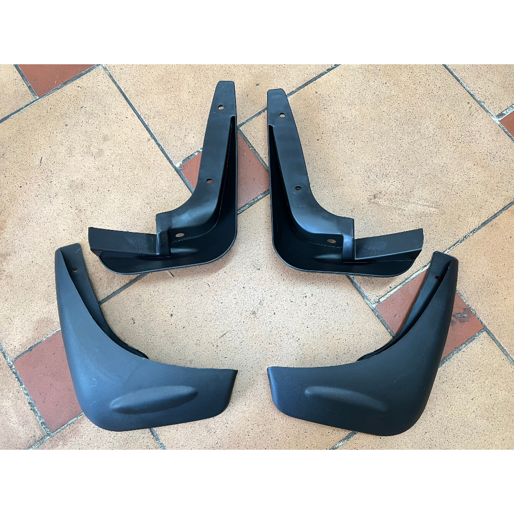 Bộ chắn bùn bánh xe Matiz 2 , Matiz 3 , Chevrolet Spark 2010