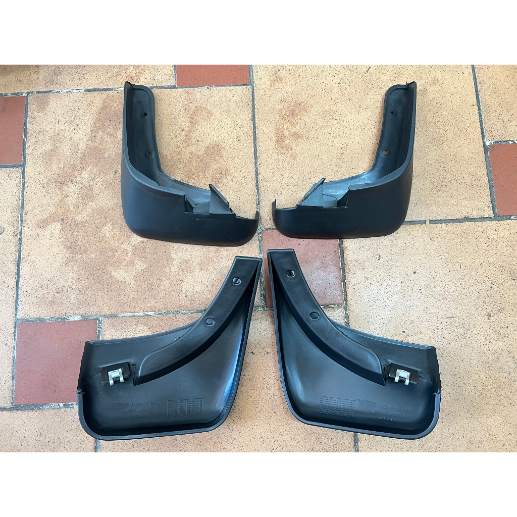 Bộ chắn bùn bánh xe Matiz 2 , Matiz 3 , Chevrolet Spark 2010