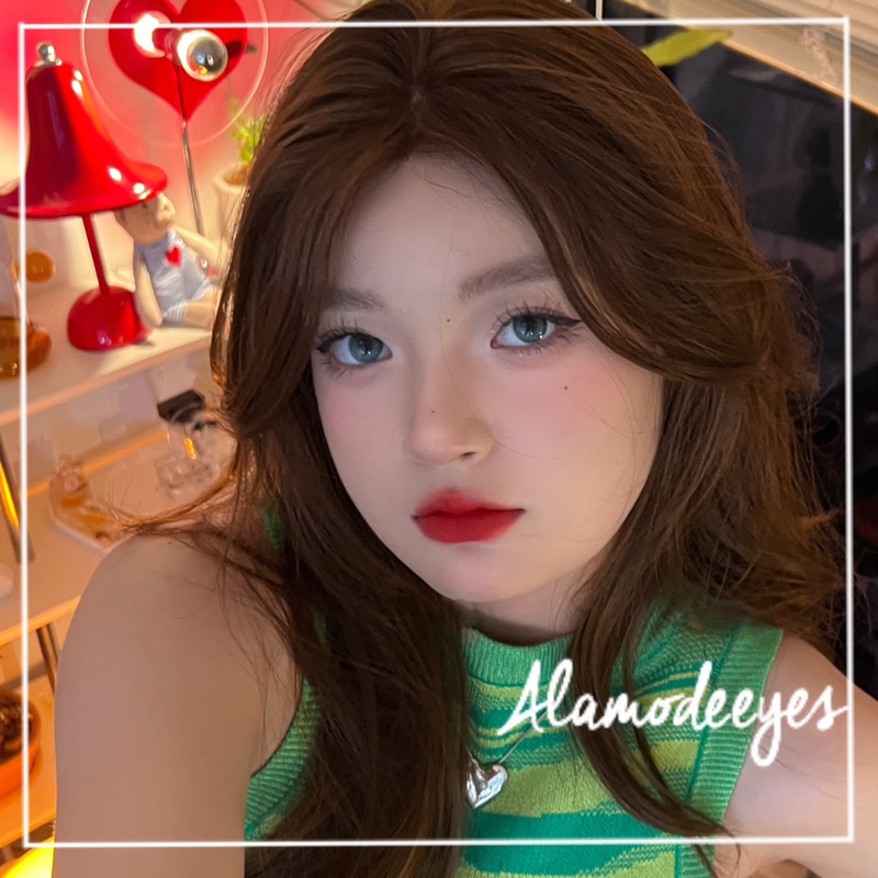 Lens xanh dương tro viền