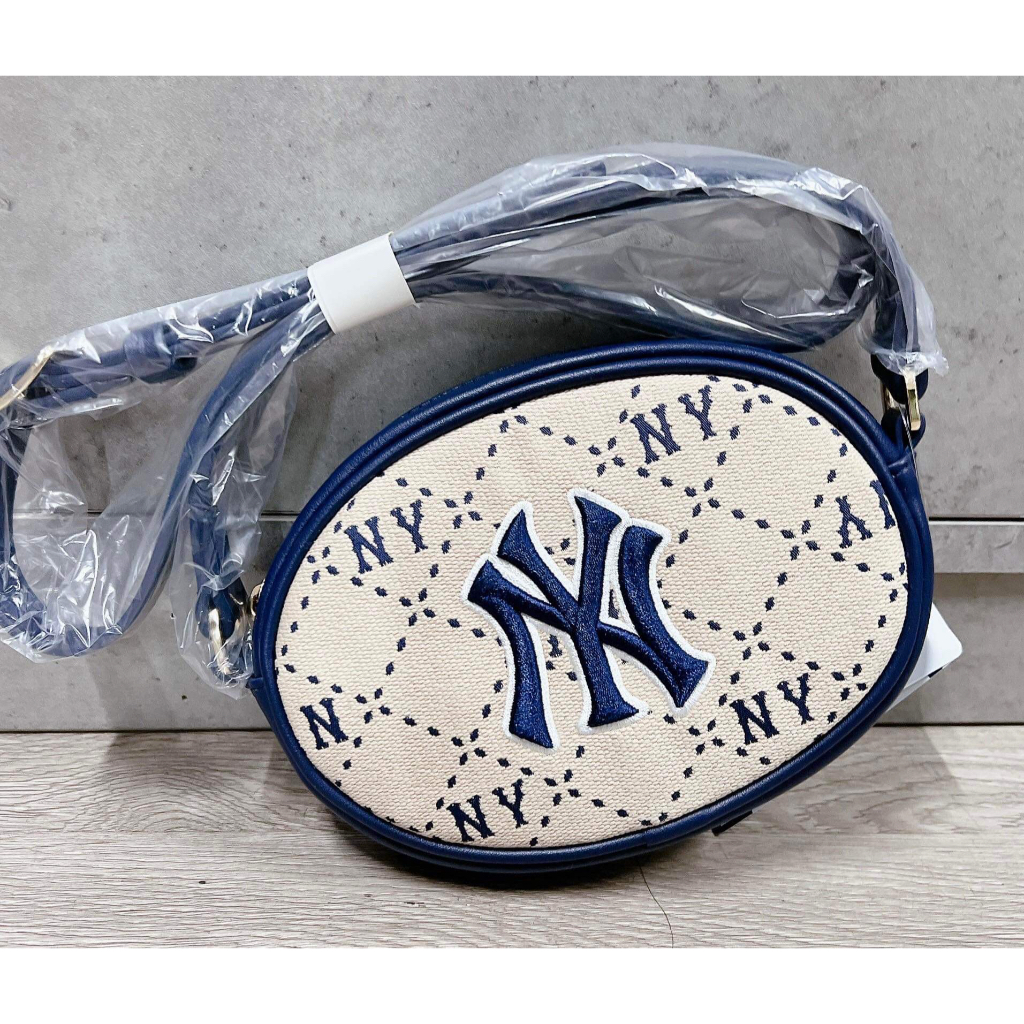 TÚI ĐEO CHÉO MLB KIDS MONOGRAM JACQUARD