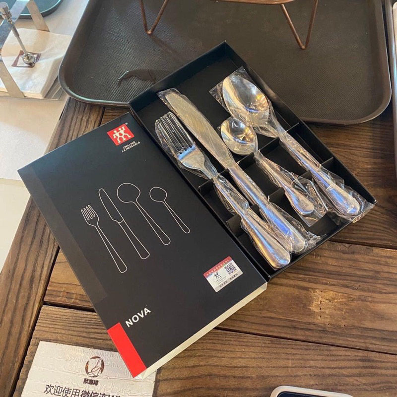 Set dao dĩa 4 chi tiết Zwilling