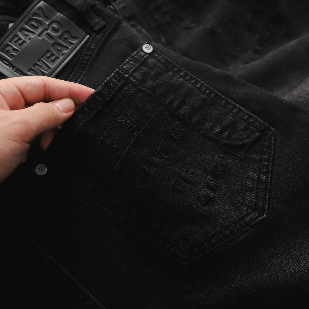 Quần Jean Nam Skinny Word Details Black, Chất Vải Jean Thêu Thoải Mái, QJ0038, SOMEHOW