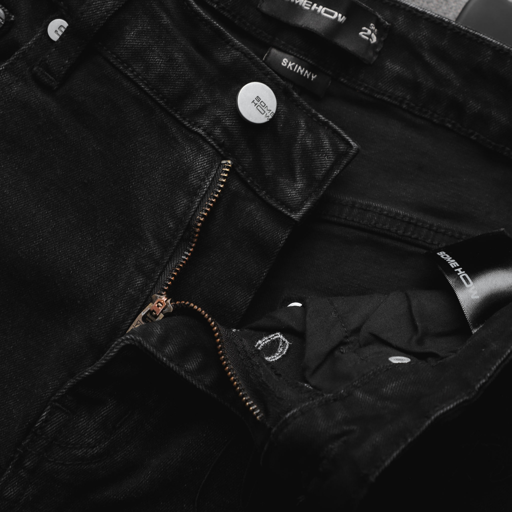 Quần Jean Nam Skinny Word Details Black, Chất Vải Jean Thêu Thoải Mái, QJ0038, SOMEHOW