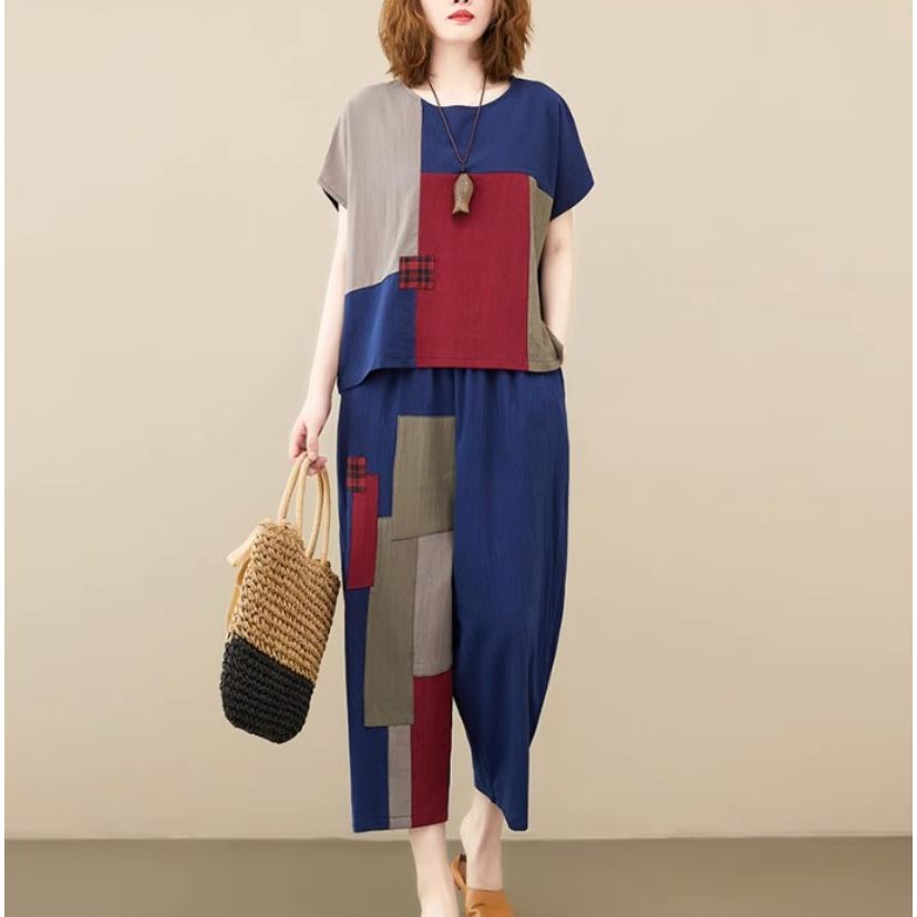 A504 Bộ đồ bigsize freesize phối họa tiết màu sắc đan xen kiểu dáng trẻ trung nữ tính