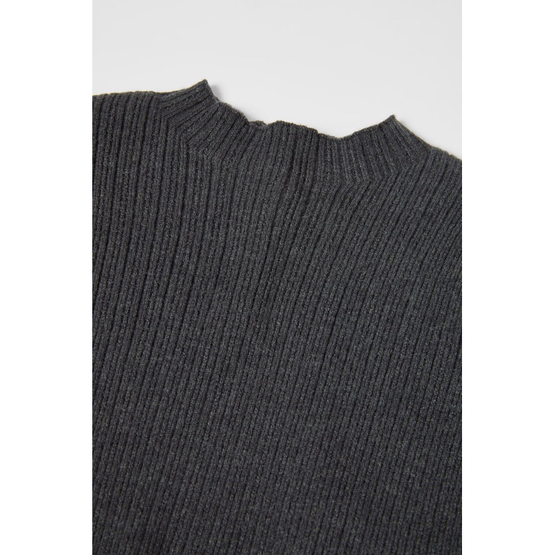 Áo Len Bé Gái Vải Gân 2p ZR