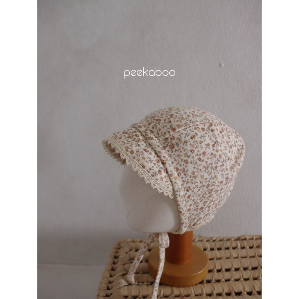|PEEKABOO| FLORAL MŨ