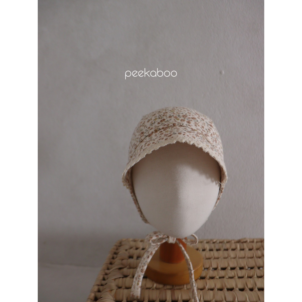 |PEEKABOO| FLORAL MŨ