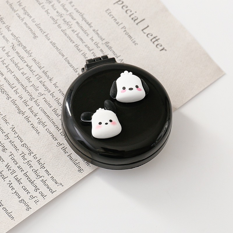 Gương Tròn Kèm Lược Massage Gấp Gọn Hoạt Tiết Hoạt Hình Chú Chó Dễ Thương Hai Màu Đen Trắng