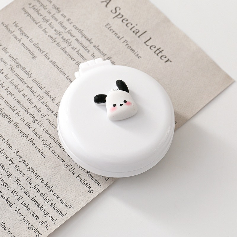 Gương Tròn Kèm Lược Massage Gấp Gọn Hoạt Tiết Hoạt Hình Chú Chó Dễ Thương Hai Màu Đen Trắng
