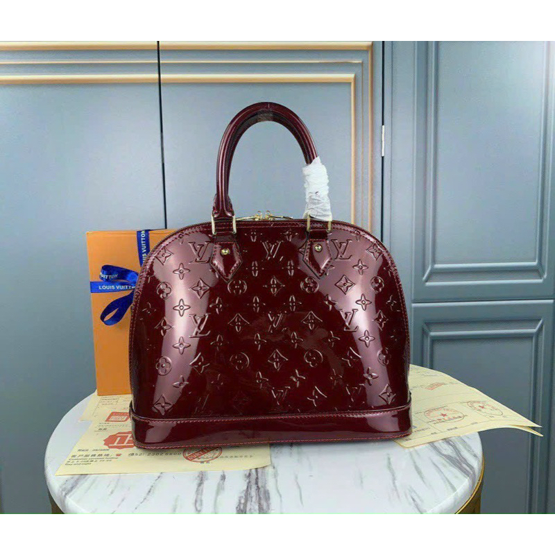 Túi xách tay đeo chéo đẹp dáng hến size 25 fullbox nguyên seal