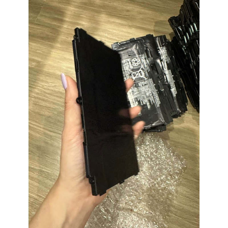 Pin chính hãng tháo máy Fujitsu Q616 đã tinh chỉnh cell sử dụng từ 4-8h