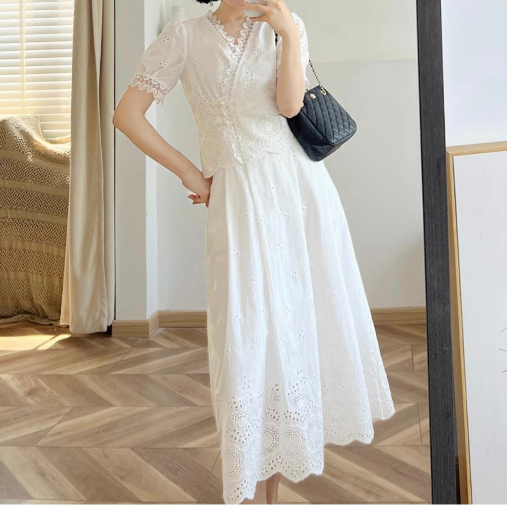 Set trắng thô tinh khôi vừa nhẹ nhàng năng động tinh tế 1108