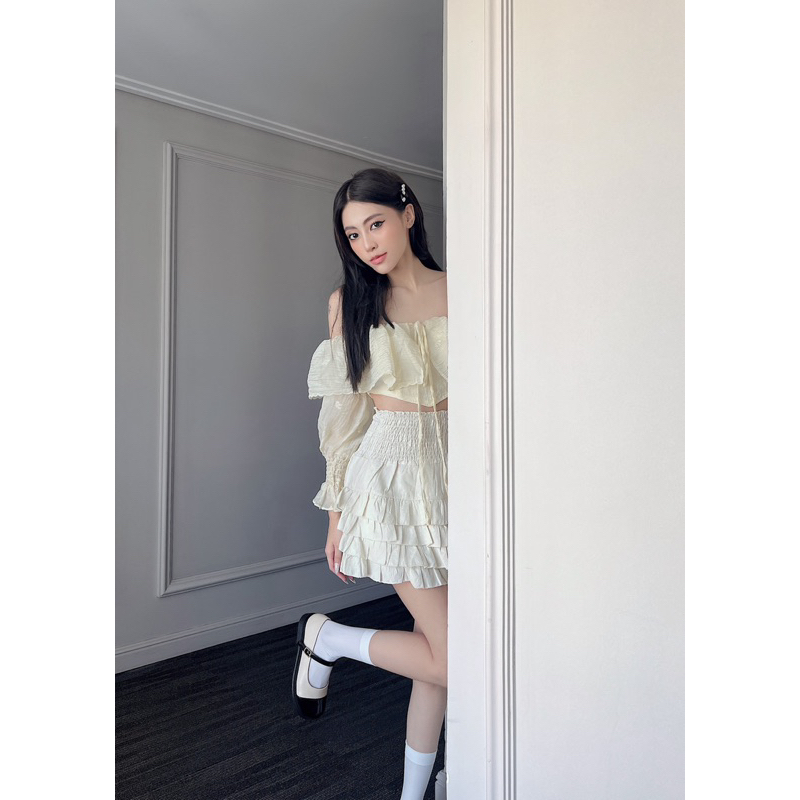 Áo trễ vai bèo corset tay dài điệu chất đũi tằm mát thiết kế Bonheur Loli Top