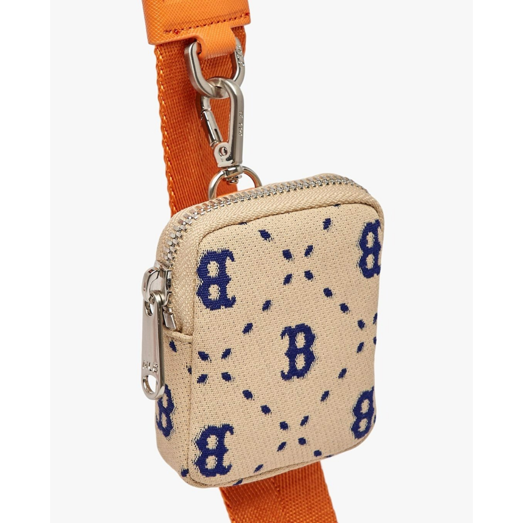 Túi Đeo Chéo MLB Dia Monogram Jacquard Mini Boston Red Sox - Kem - CODE : 3ACRS013N-43SAL