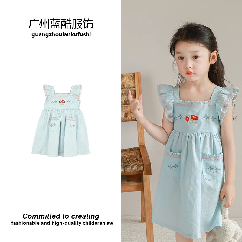 Váy cổ vuông, tay cánh tiên cho bé