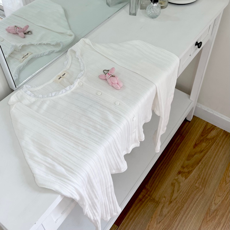 𝐚𝐬𝐡𝐞𝐱𝐢𝐧𝐜𝐡𝐚𝐨:  áo cardigan, áo thun tay dài mùa hè