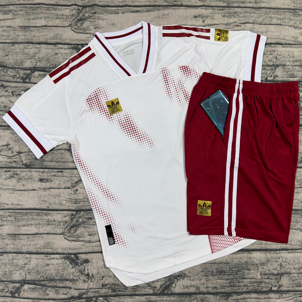 ÁO QUẦN THỂ THAO LOGO HOA SEN-VẢI GAI THÁI SIÊU CẤP