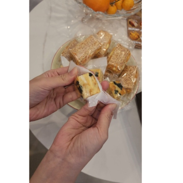 Bánh bông tuyết trứng muối 250gram