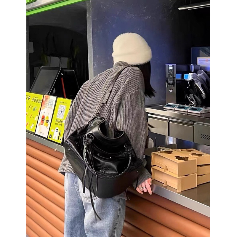 Túi Xách Tay, Đeo Chéo Vai Nữ Màu Đen Chất Liệu Da PU Siêu Hot