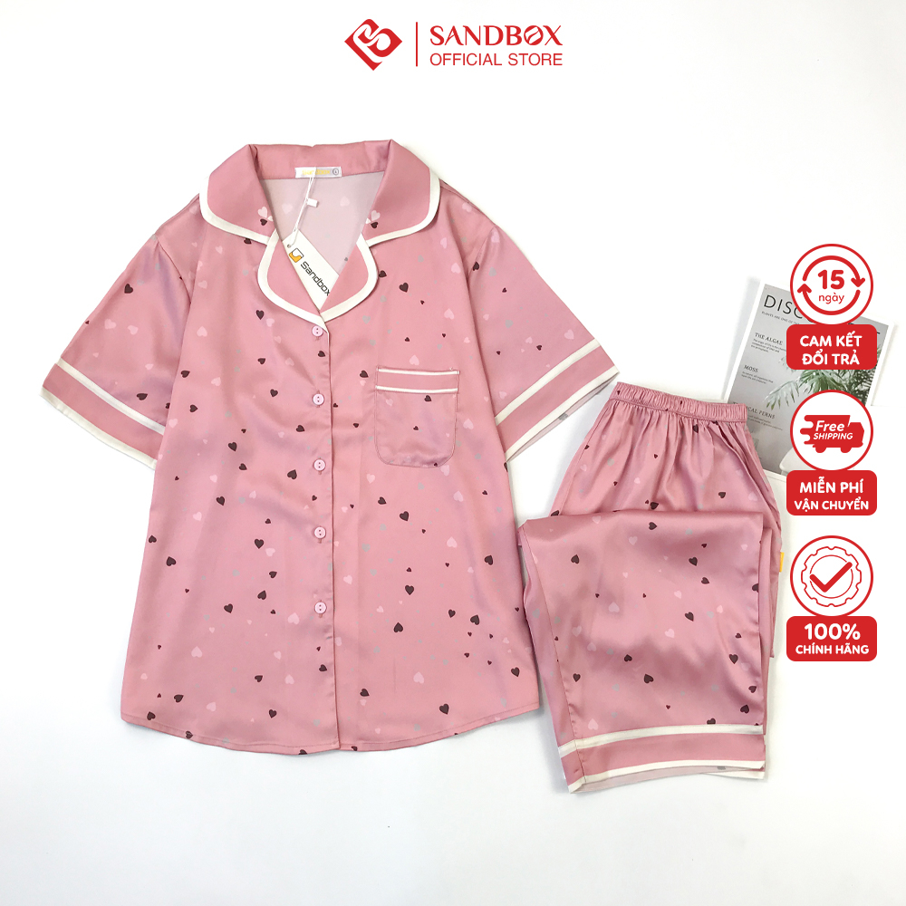 Đồ bộ nữ SANDBOX Pijama lửng chất Lụa Latin cao cấp áo cộc tay quần lửng họa tiết tinh tế BLL23003