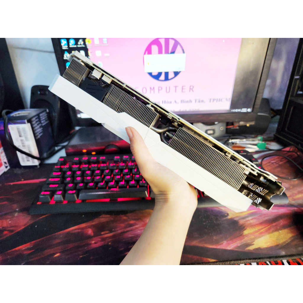 Card màn hình VGA COLORFUL ULTRA RTX 3070Ti 8GB GDDR6X