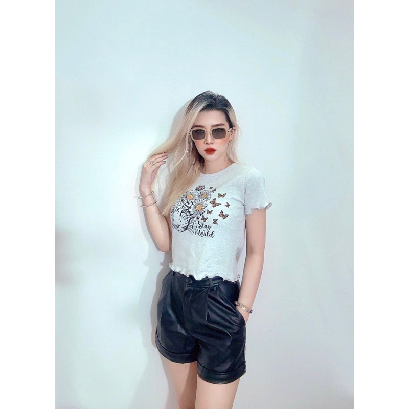 Áo croptop cổ tròn xoăn lai thun po gân xám in con báo,hoa,hình bướm
