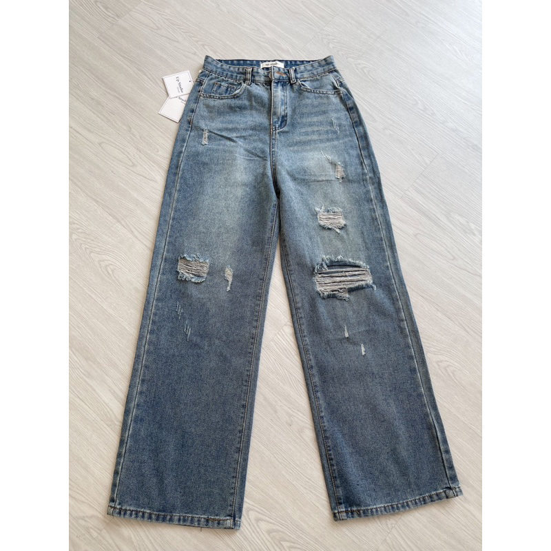 NEW IN - QUẦN JEANS SUÔNG TÚI RÁCH