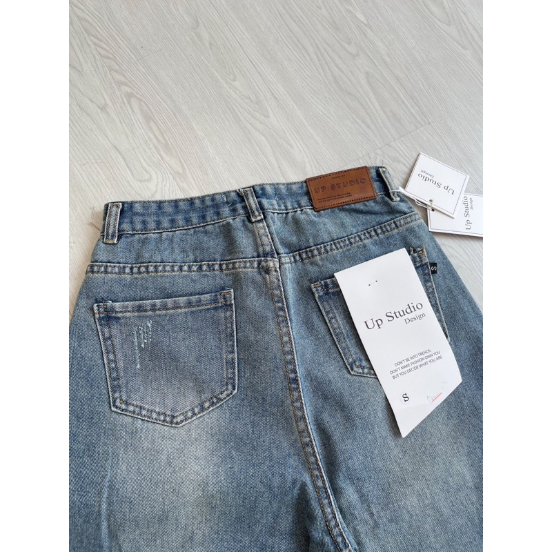 NEW IN - QUẦN JEANS SUÔNG TÚI RÁCH