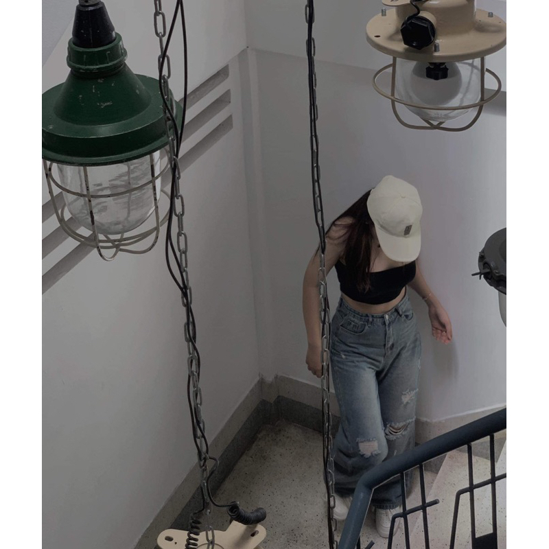 NEW IN - QUẦN JEANS SUÔNG TÚI RÁCH