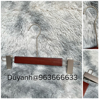 Kẹp Quần Gỗ Nâu Mạ crom