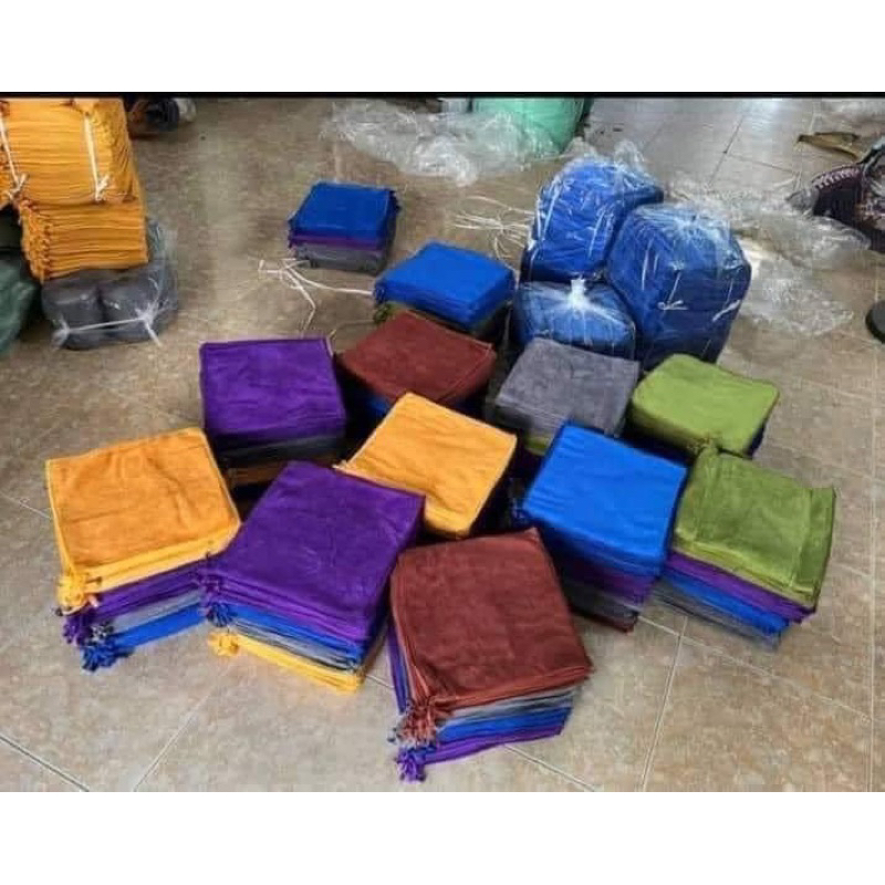 Khăn mầm non có móc treo cho bé dày mịn