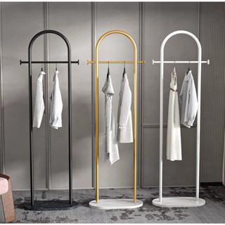 giá treo quần áo, kệ treo hàng mẫu cao 1m8 sơn tĩnh điện đế gỗ MDF cao cấp, cây livestream thời trang