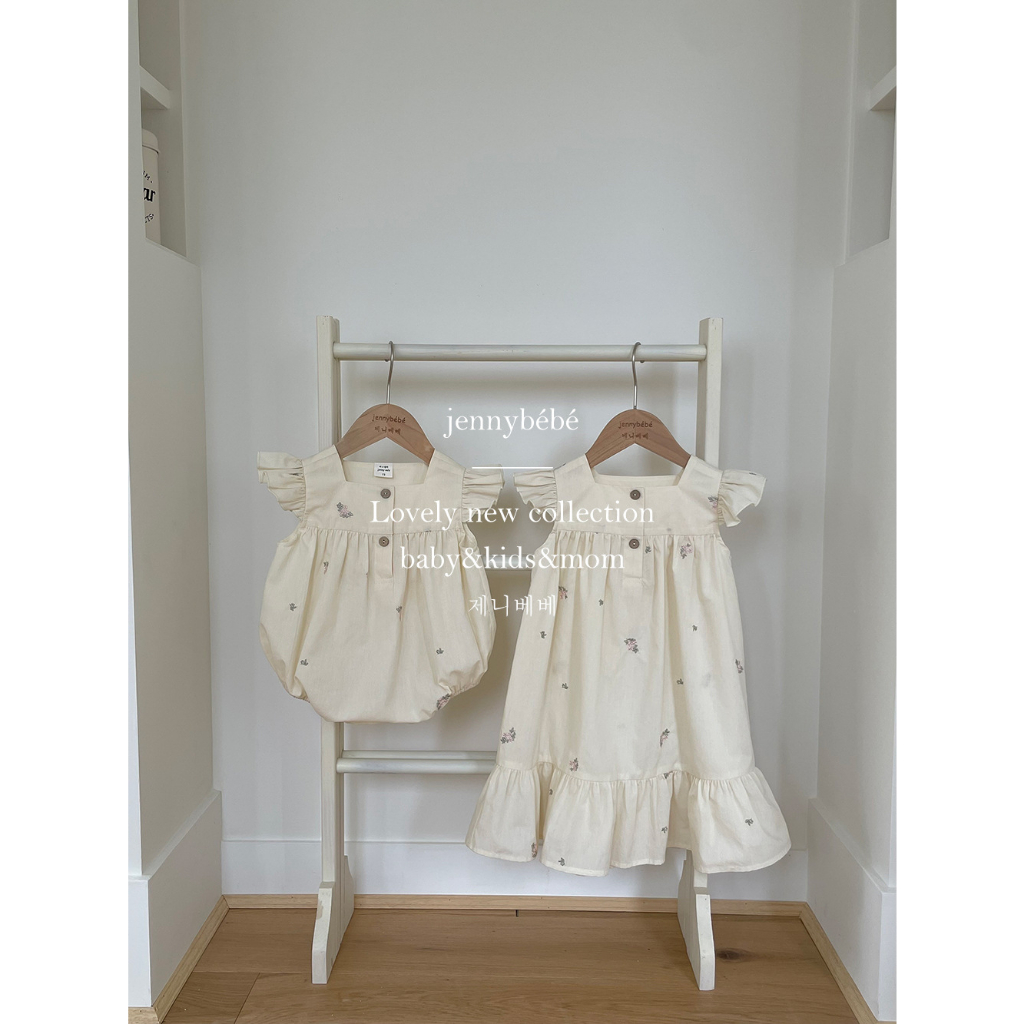 Bodysuit và đầm Jenny bebe kem tay cánh tiên thêu hoa hồng bé gái