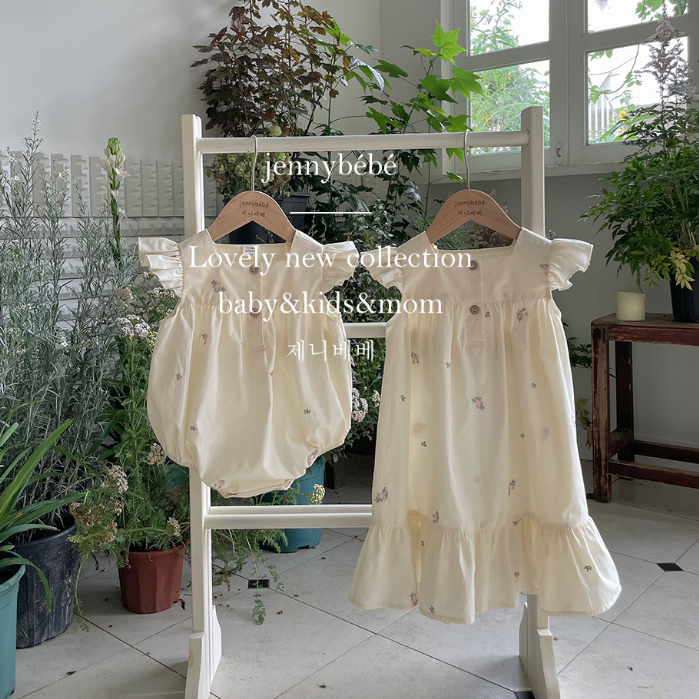 Bodysuit và đầm Jenny bebe kem tay cánh tiên thêu hoa hồng bé gái