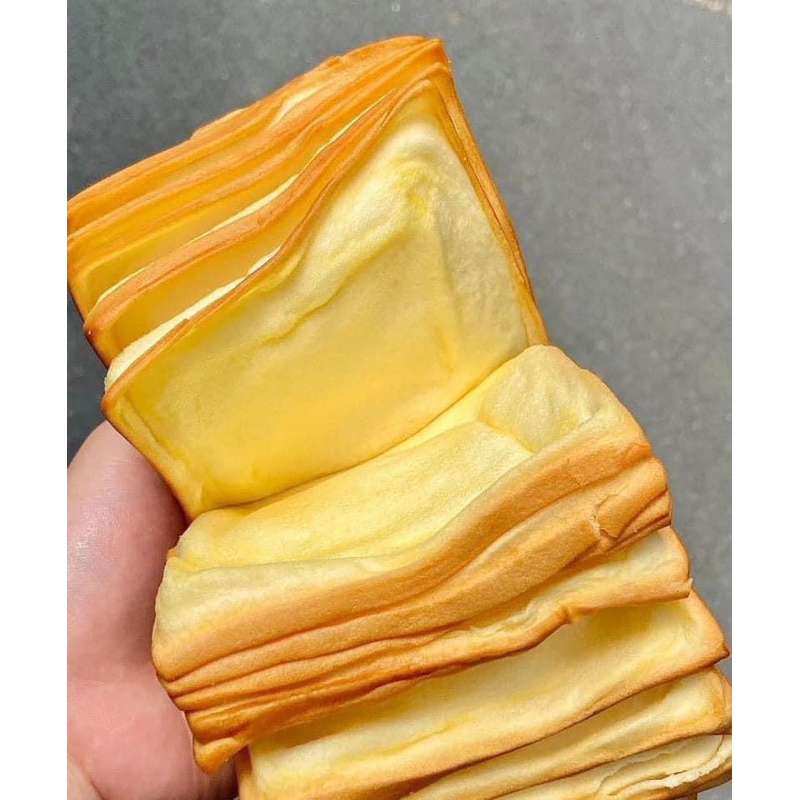 Hộp 2 Cái Bánh Mì Gối Ngàn Lớp Bơ Sữa Hot Trend Tiktok - Bánh Mì Sandwich Ngàn Lớp Siu Thơm Ngon