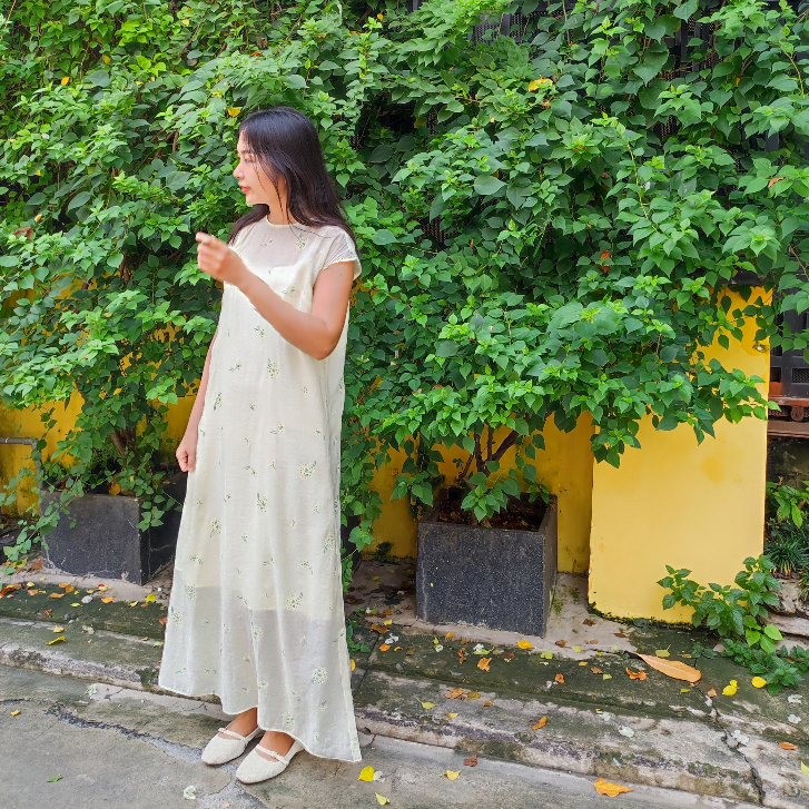 Đầm suông dài in hoa nổi dễ thương chất liệu tơ - ANAM