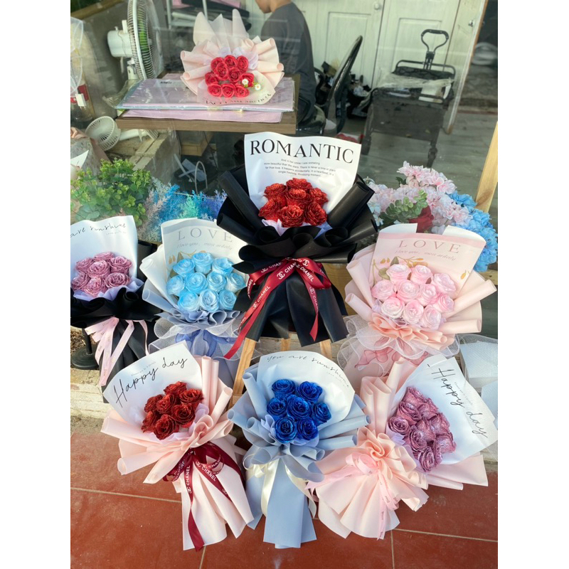 Bó hoa  7B nhũ kim tuyến xinh xắn. Quà tặng sinh nhật, valentine, 8/3,20/10,20/11...