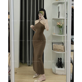 Đầm body cổ yếm dáng dài