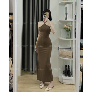 Đầm body cổ yếm dáng dài