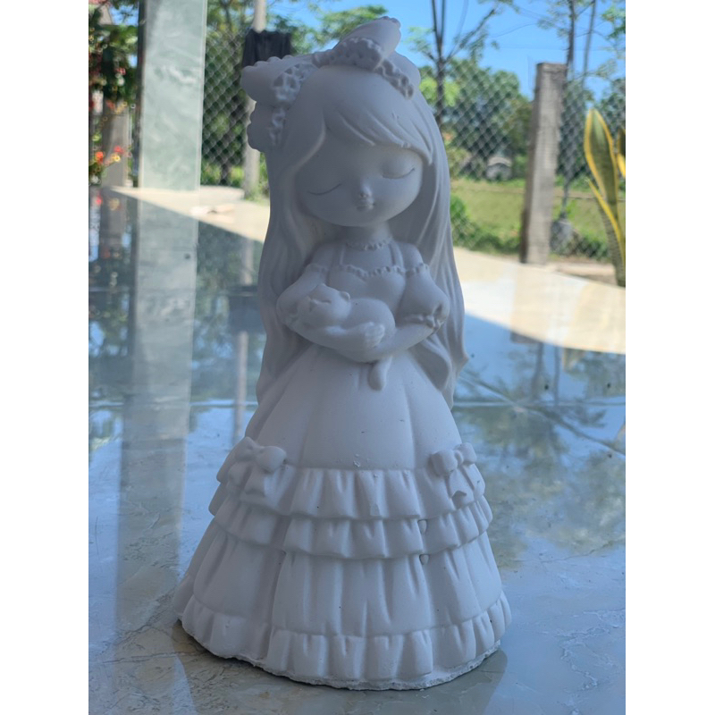 Tượng tô màu công chúa dễ thương