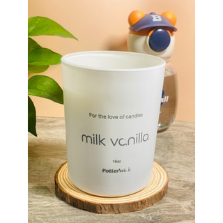 Nến Thơm Cao Cấp Potter Wick, hương Vani kết hợp sữa ấm, trọng lượng 16oz, thời gian đốt 90 tiếng