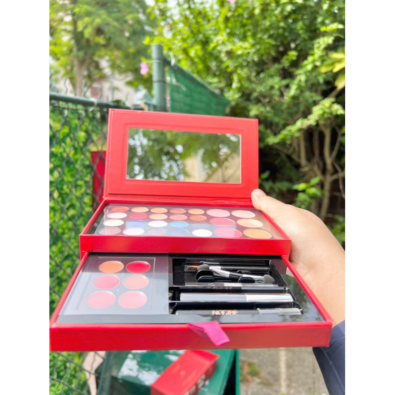 Set trang điểm No ci be Pháp