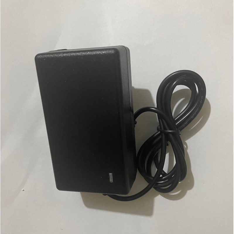 Sạc pin sắt 2s sạc 7.3v 2A tự ngắt khi đầy có đèn báo dùng cho pin sắt LiFePo4 32650