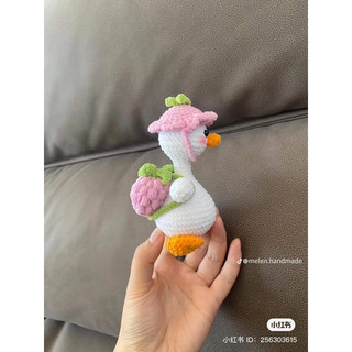 Móc khoá vịt đeo balo(len milk, Ib đổi màu)