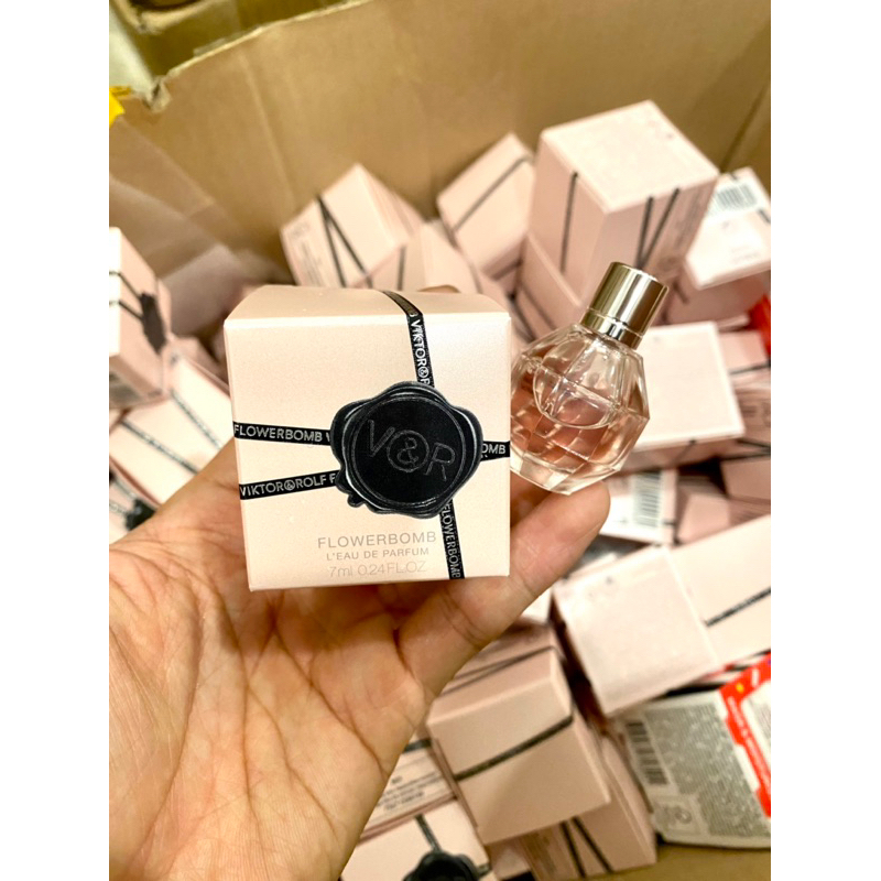 NƯỚC HOA V&R FLOWEBOMB MINI 7ML