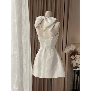 Đầm dự tiệc đính nơ cổ kết chuỗi hạt Viva Dress